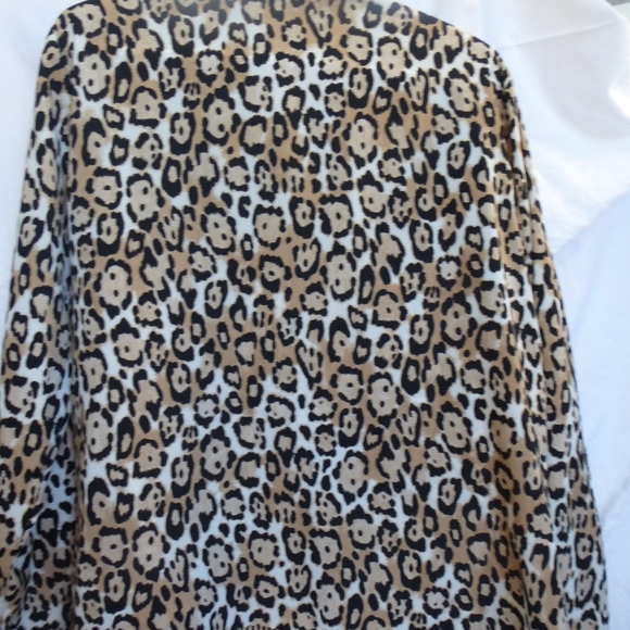 Jones New York blouse 12 trendy leopard print poly - Picture 5 of 7